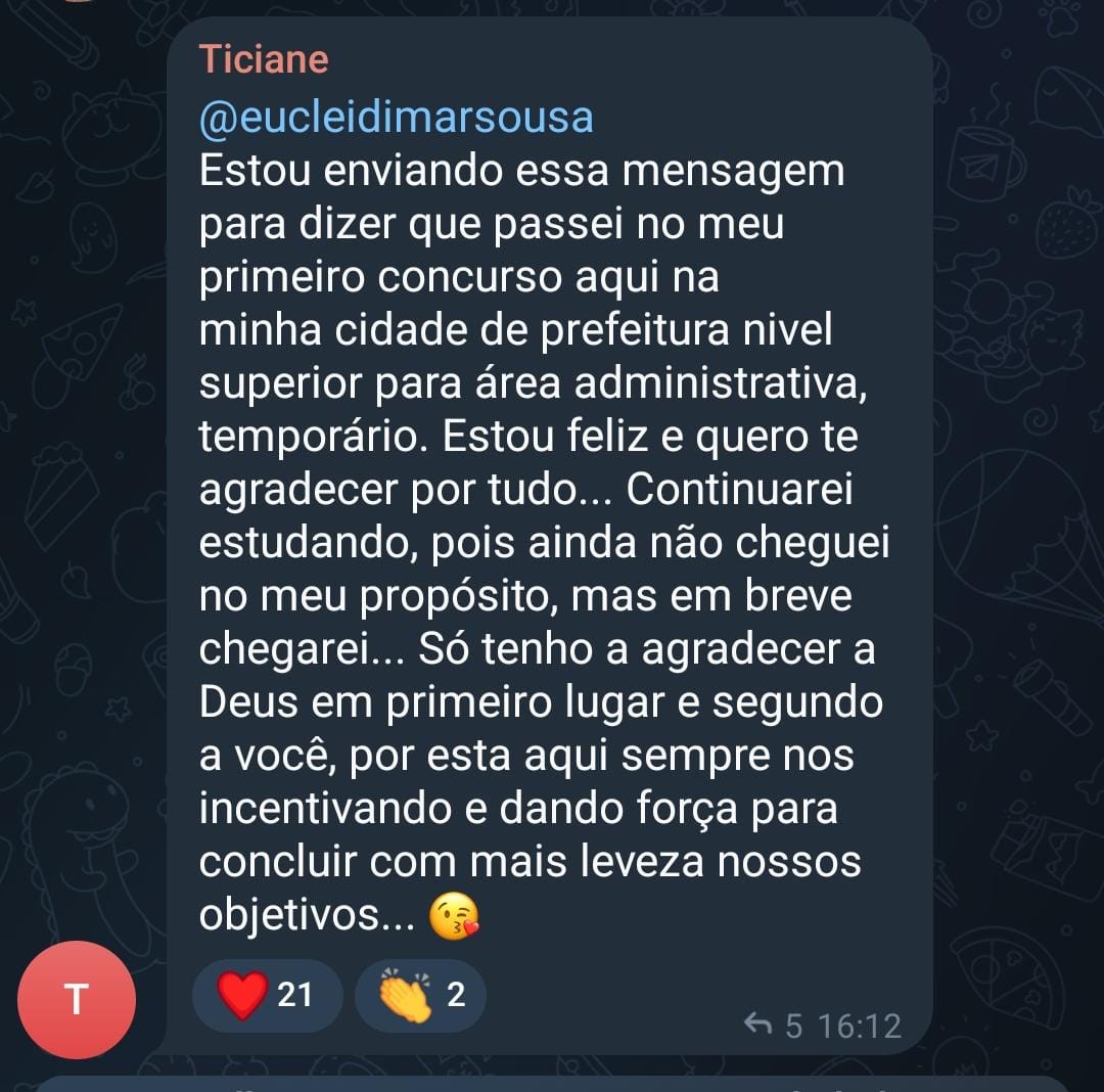 Aluna Ticiane aprovada no primeiro concurso